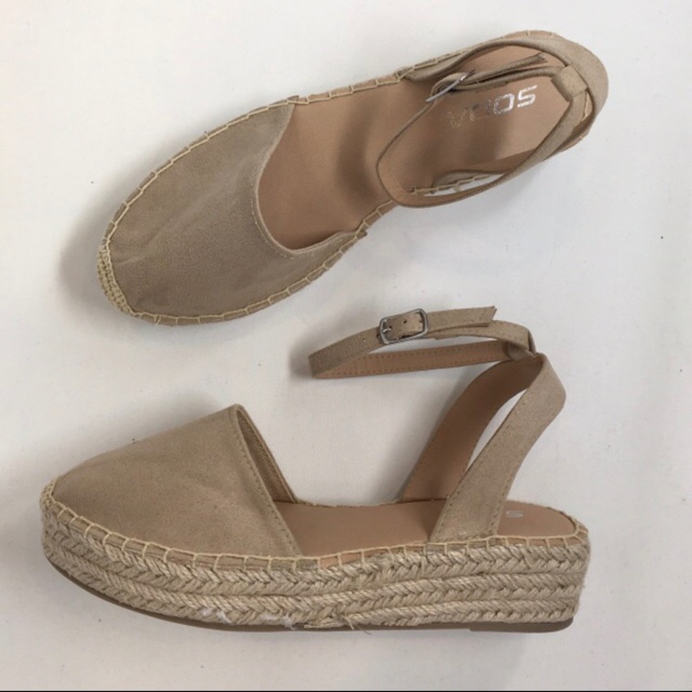 Oatmeal Espadrilles🎀